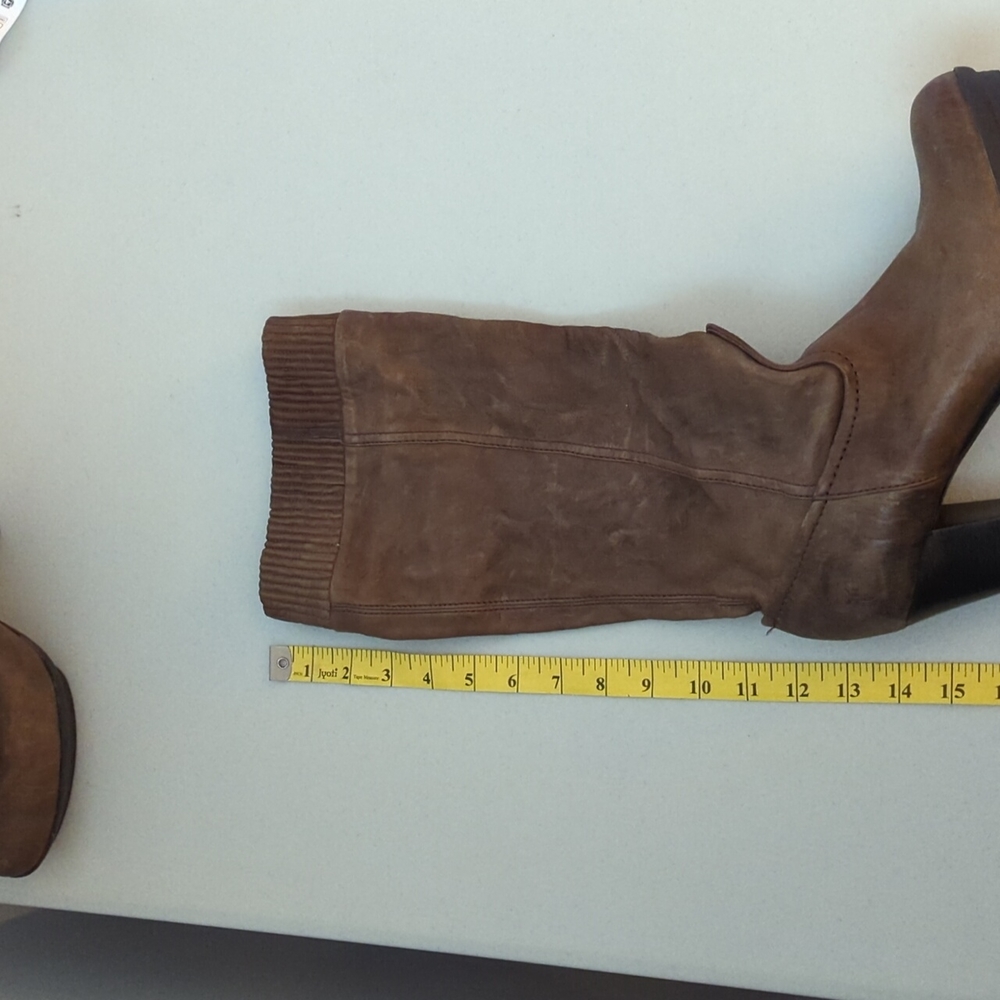Frye Mimi Scrunch Leather Platform Heel Boot Taupe - Size 9.5 - LIKE NEW! - Picture 14 of 14